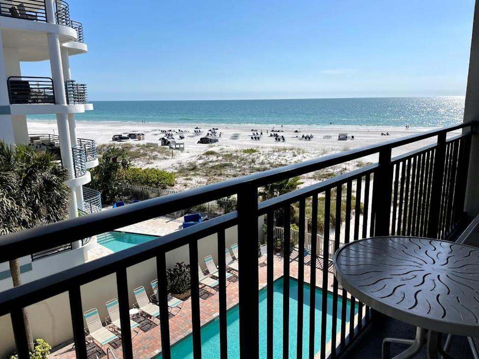 Beachfront Condo Ocean View St. Pete Beach Exterior photo